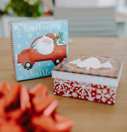 Можно купить подарки на новый год