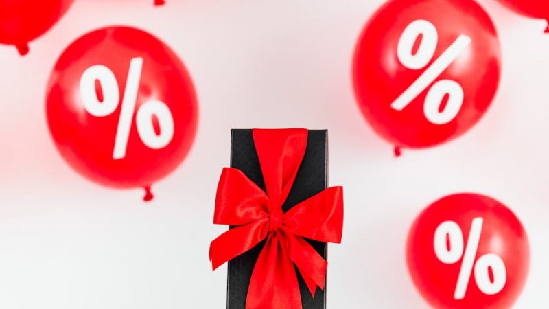 Купить подарки на 14