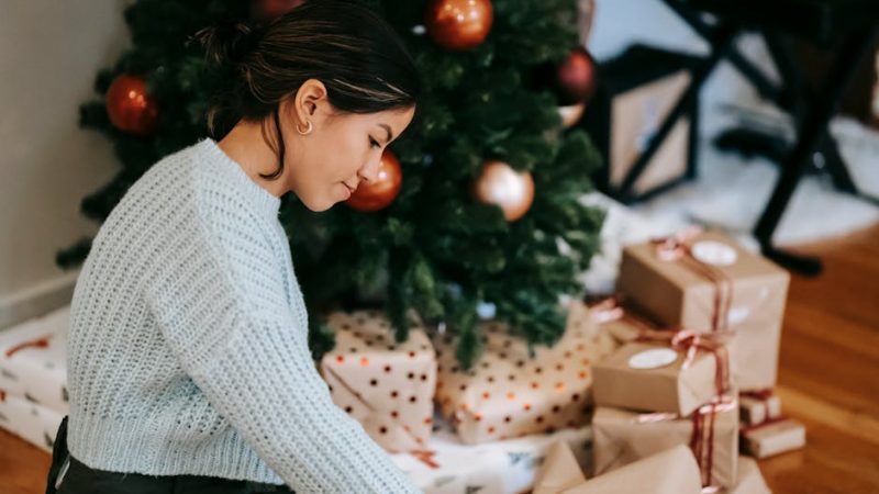 Купить просто подарок