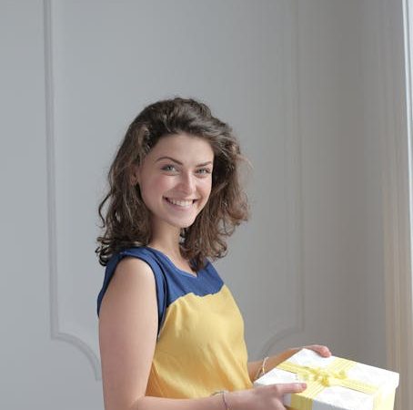 Какие подарки подарить на юбилей