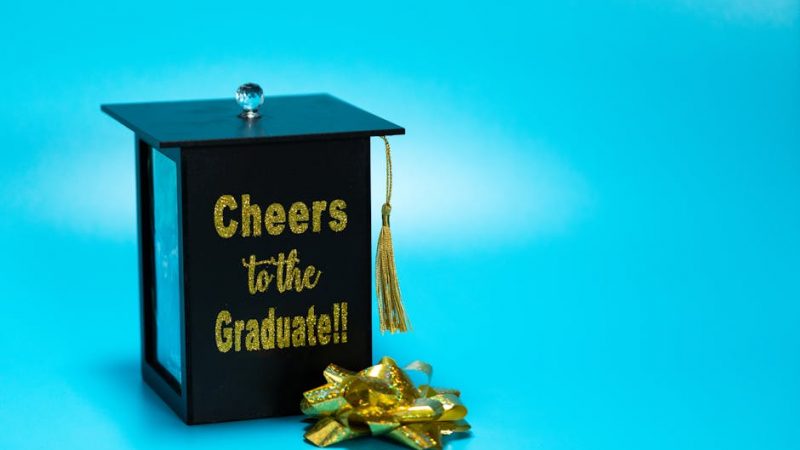 Какой подарок подарить мужчине на 50 лет