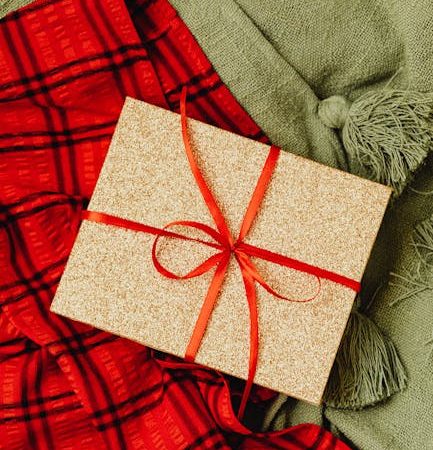 Где можно купить подарки