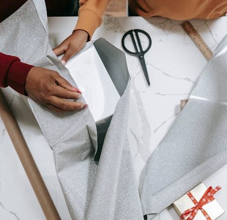 Купить подарок на юбилей в москве