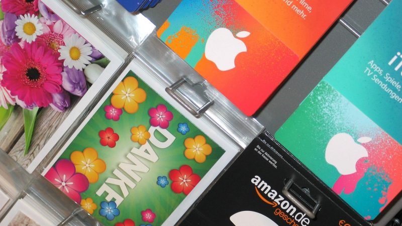 Какой подарок можно сделать тренеру