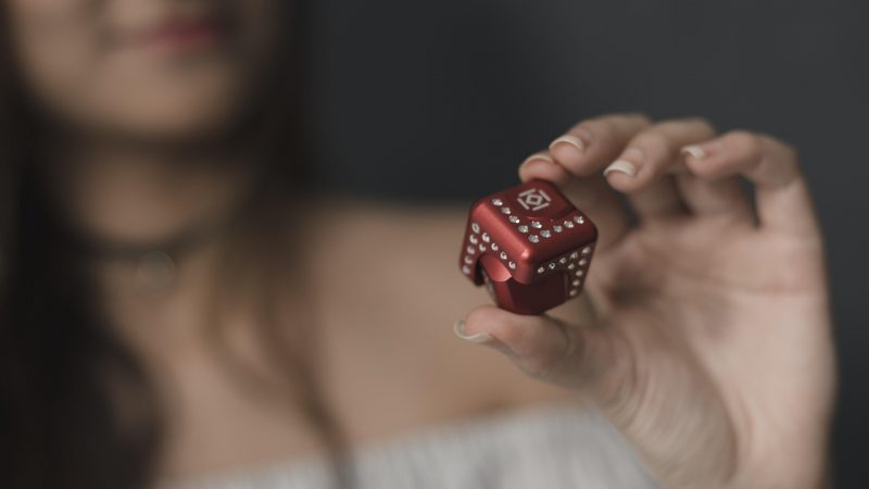 Какой подарить подарок 14 лет