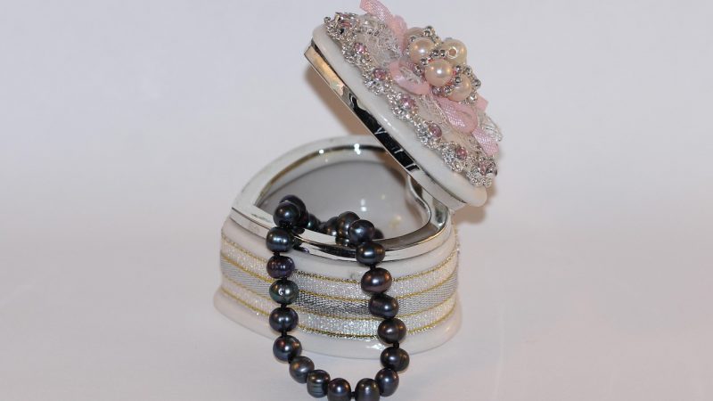 Какие подарки можно взять