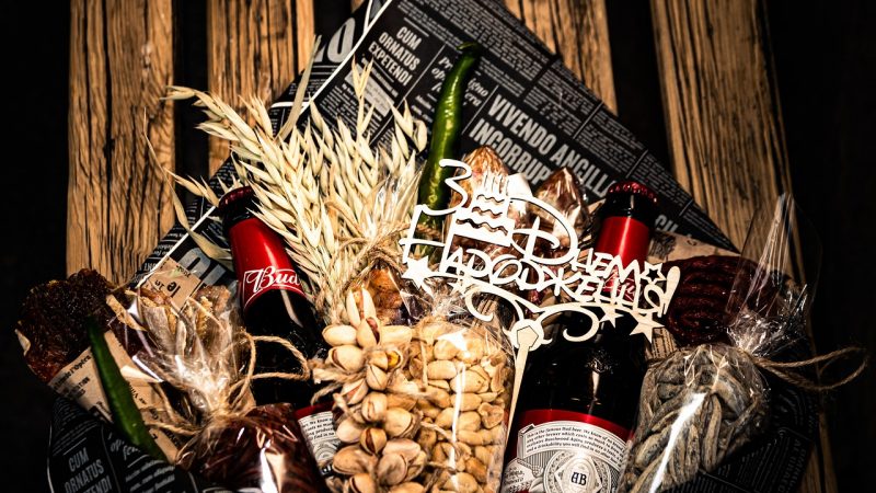 Какой подарок можно на др