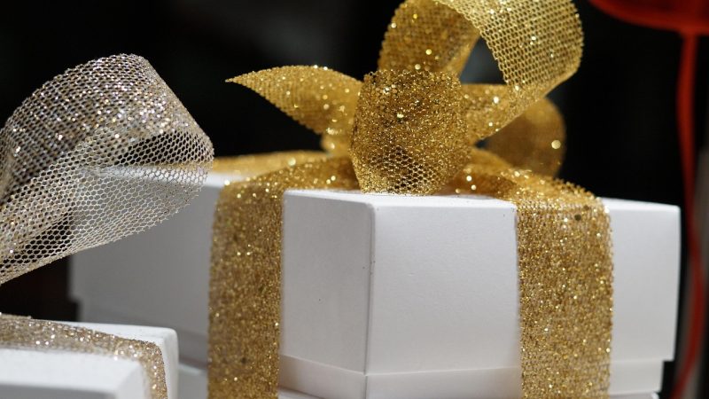 Какой купить подарок на др