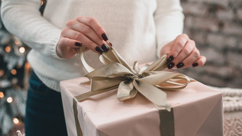 Какой подарок подарить дедушке